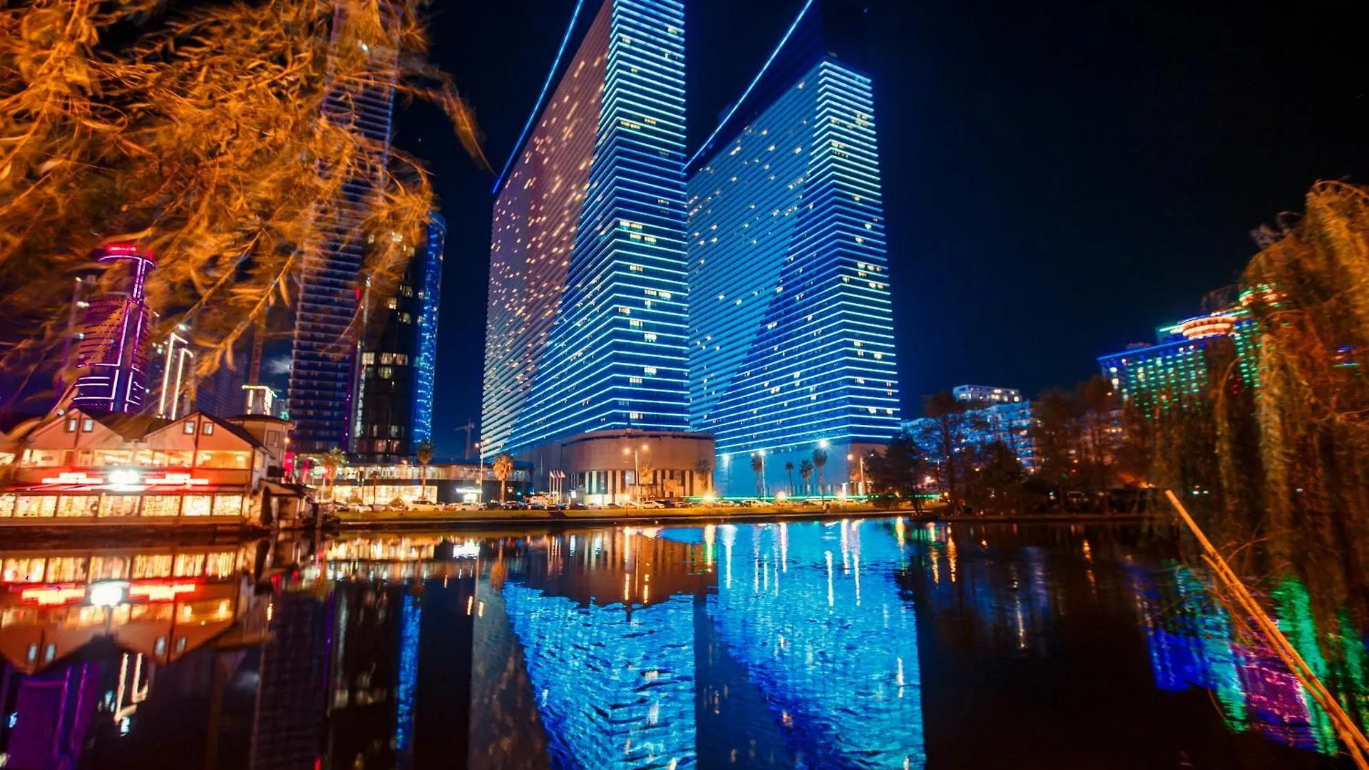 Luxury Apartments In City Center Batumi Georgia