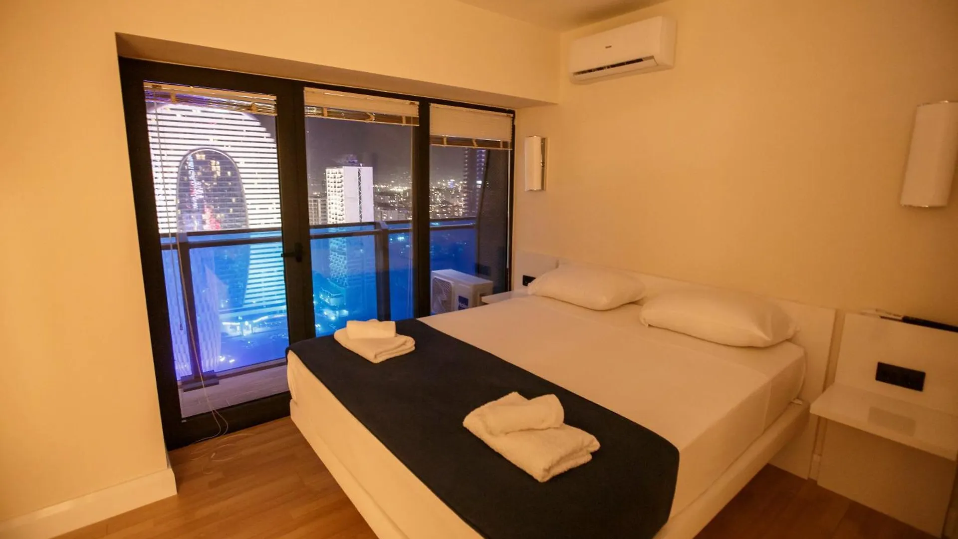 Luxury Apartments In City Center Batumi
