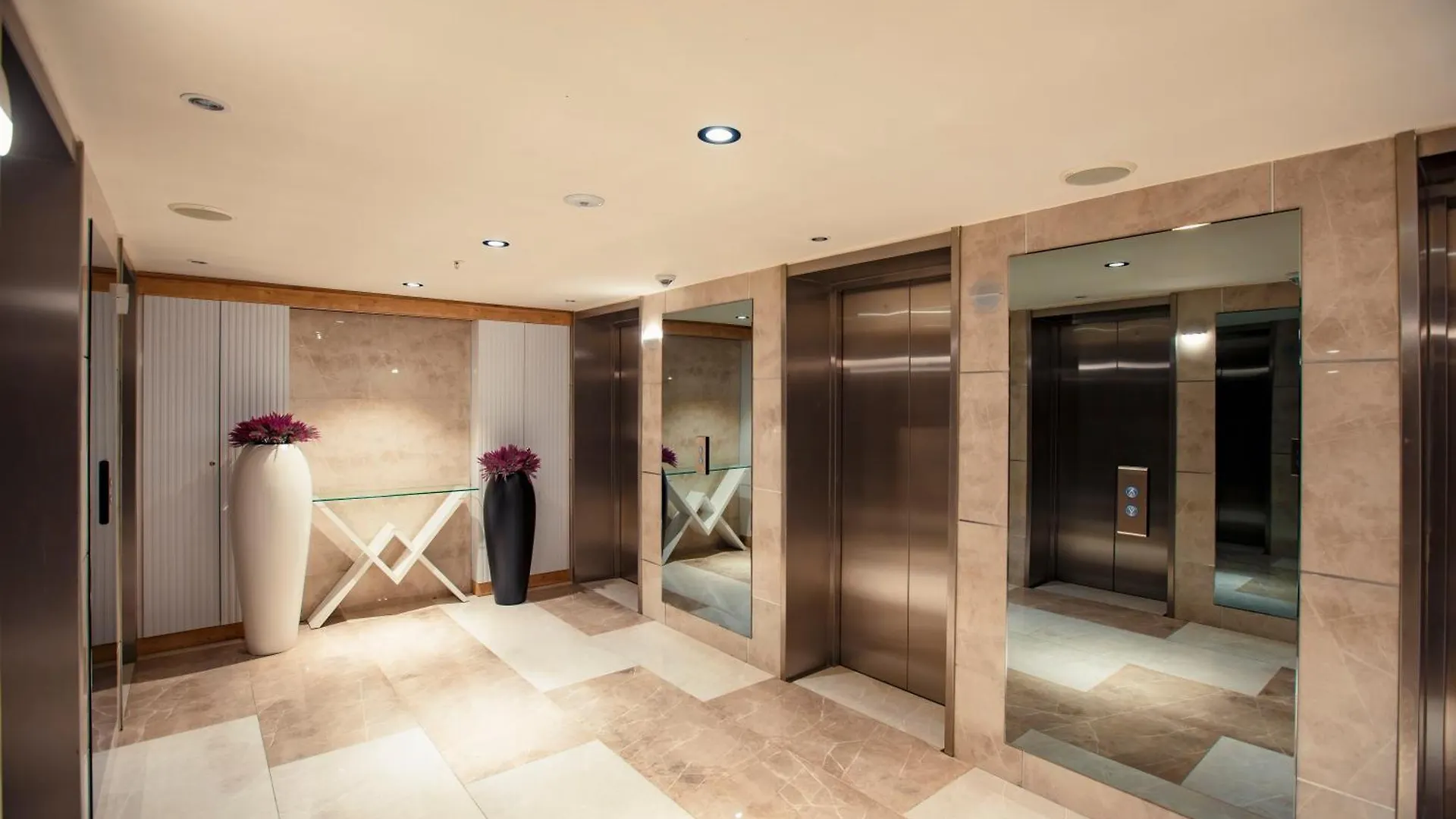 Luxury Apartments In City Center Batumi