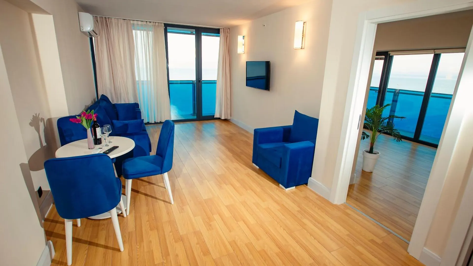 Luxury Apartments In City Center Batumi
