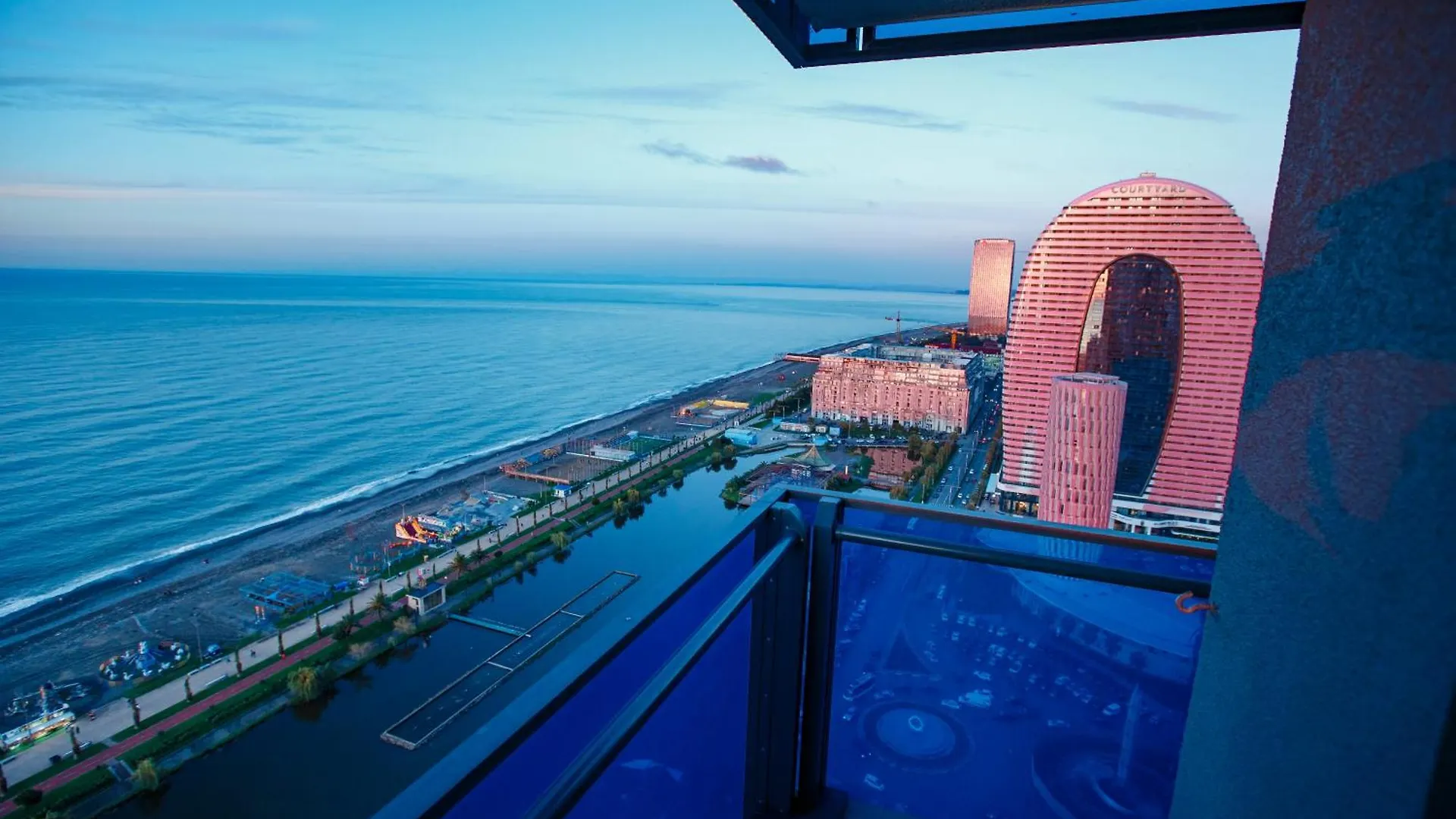 Luxury Apartments In City Center Batumi