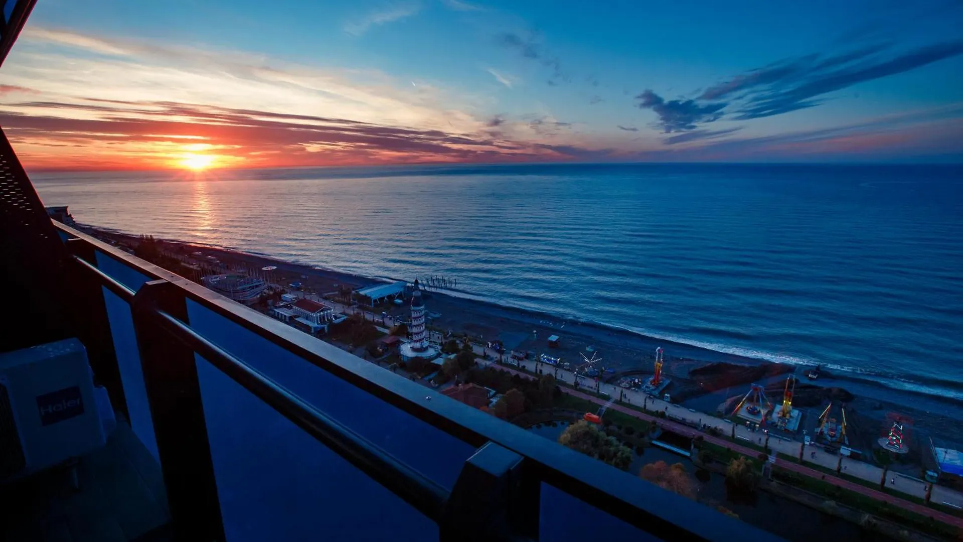 Luxury Apartments In City Center Batumi