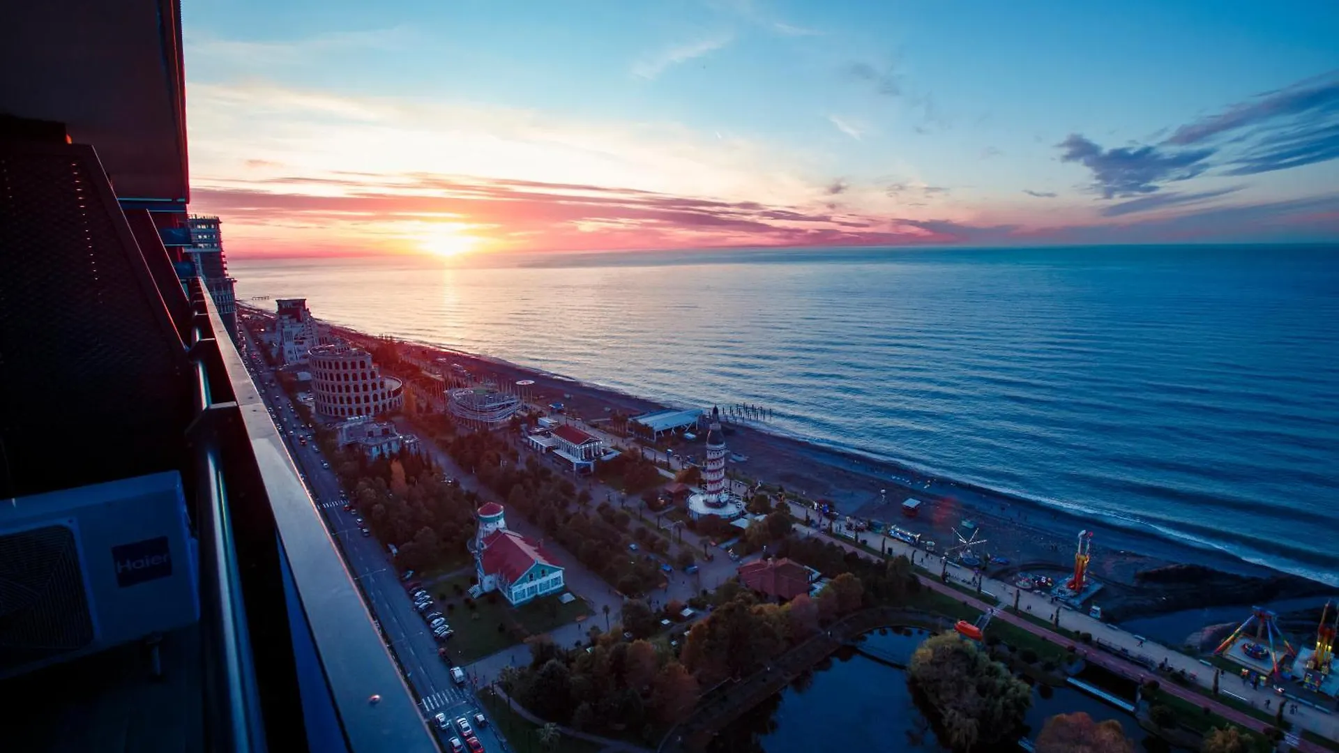 Luxury Apartments In City Center Batumi