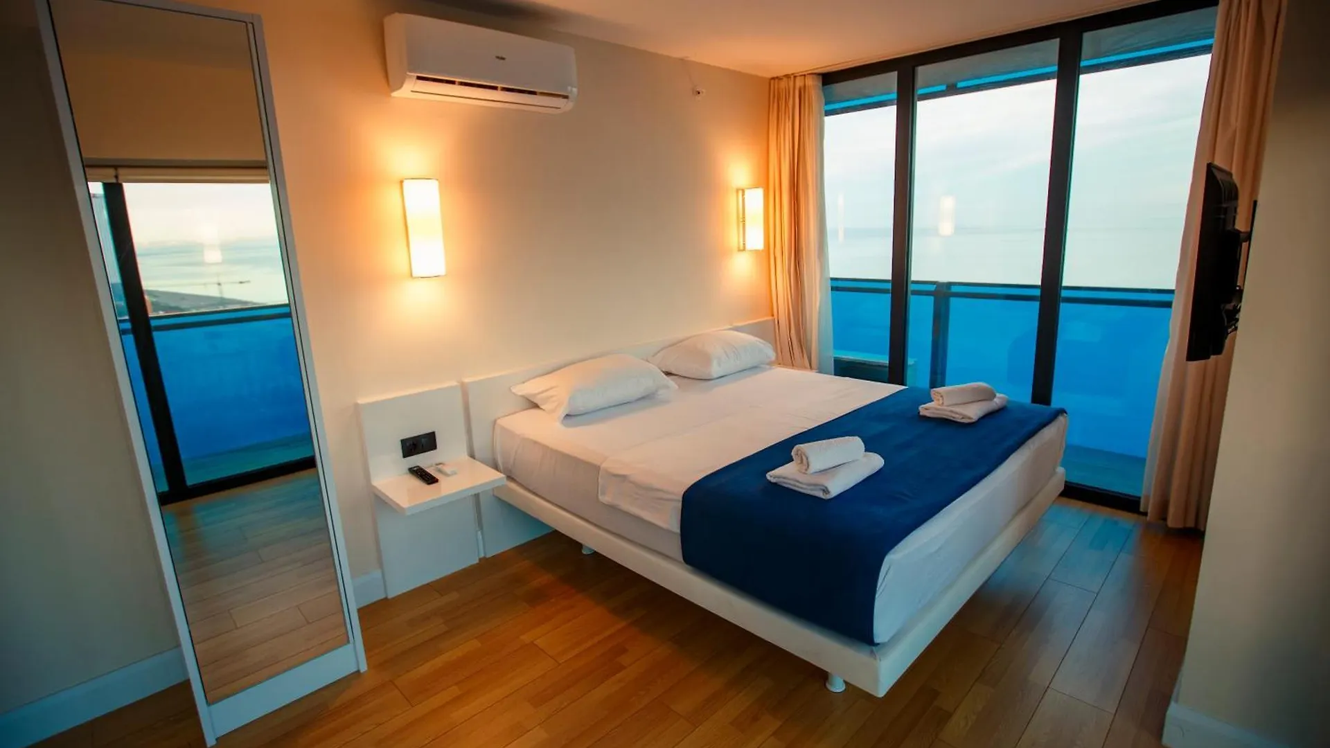 Luxury Apartments In City Center Batumi